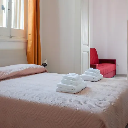 A Casa Di Paola 3* Лечче